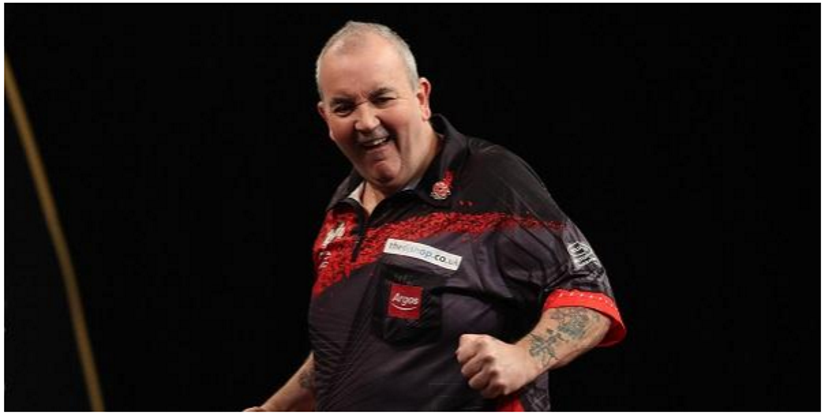 Phil Taylor Qualifies for Group Stage